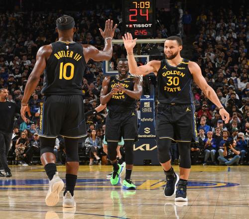 NBA球员伤病名单更新及球队影响（NBA伤病最新动态与各队影响解析）