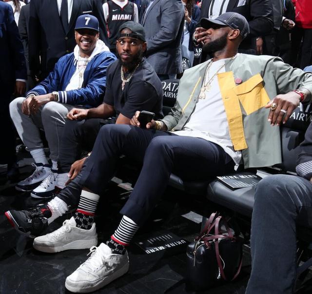 皇马本泽马关键时刻进球锁定胜利（本泽马关键破门助皇马取胜）