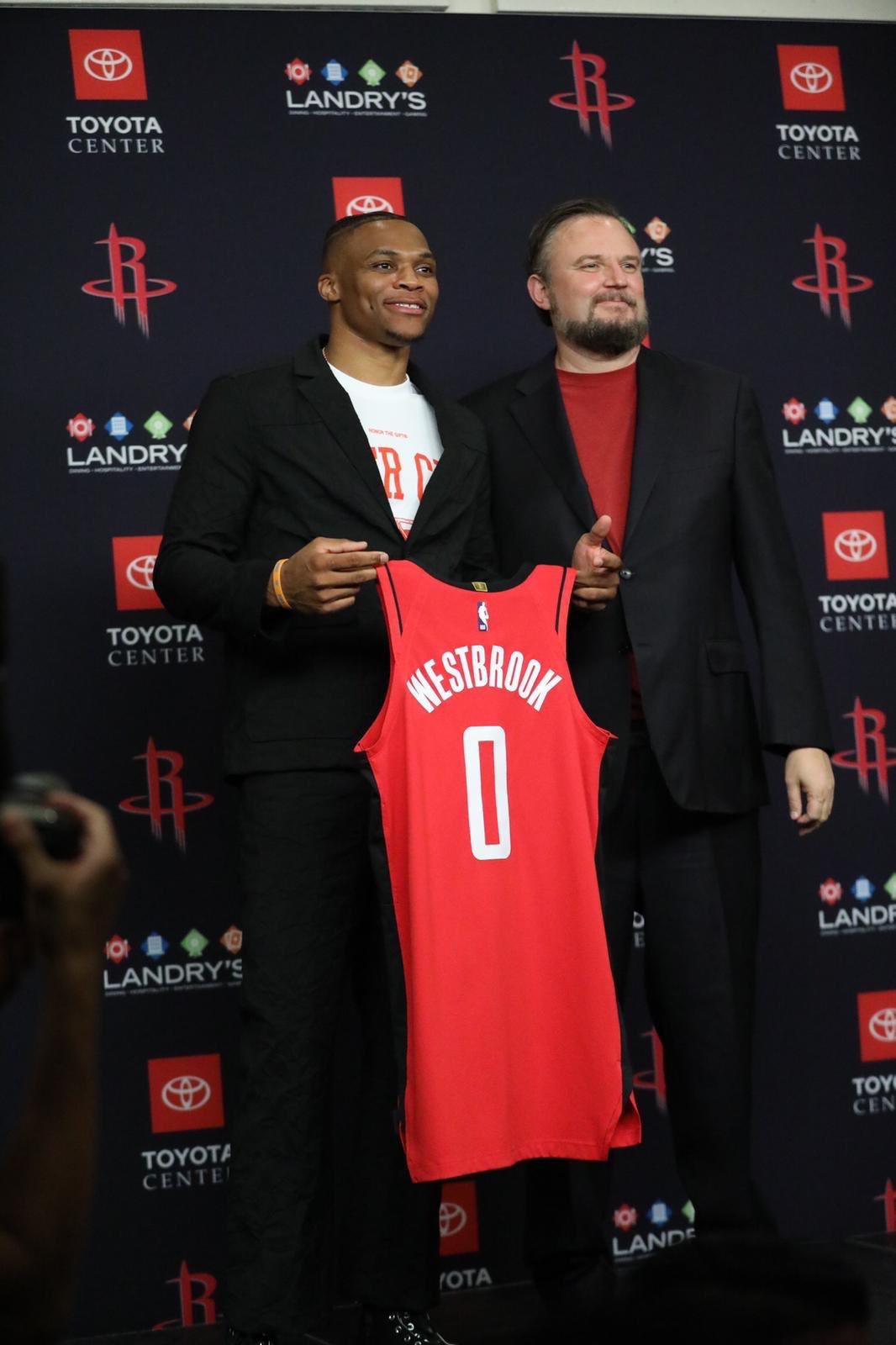 皇马反击效率惊人（皇马反击如闪电，高效致命）