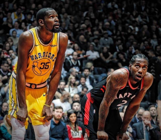 斯卢茨基：遗憾连续两年错失冠军，我们有时只能用2-3名外援（斯卢茨基谈连两季无缘冠军：有时外援只能上2-3人）